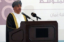 Dans son discours d'ouverture, S.E. Dr Ahmed Bin Mohamed Al- Saidi, Ministre de la Santé d'Oman annonce une contribution de 5 millions de dollars US à l'appui des activités d'éradication de la poliomyélite