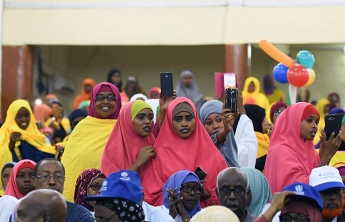 Tens of thousands of people in the country have been involved in polio eradication efforts: vaccinators, community mobilizers, cold-chain technicians, religious leaders, volunteers and the media. The absence of cases of polio in Somalia today is testament to the leadership, commitment and hard work of the Government and people of Somalia.