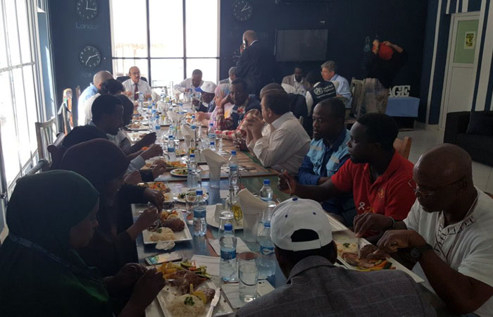 Prior to his departure, the WHO Regional Director has a farewell lunch with WHO staff, praising them for their contribution to this historical achievement.