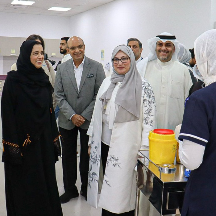 زيارة المديرة الإقليمية لمنظمة الصحة العالمية الدكتورة حنان بلخي إلى البحرين 