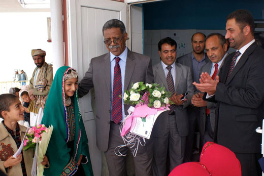 WHO provides technical support to the Ministry of Public Health for more than 30 programmatic interventions, in close coordination and cooperation with other UN and implementing organizations.