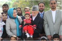 Her Excelleny, Dr Suraya Dalil, Minister of Public Health of Afghanistan, HE President Hamid Karzai and Dr Taufiq Mashal, Director of the General Directorate for Primary Health Care and Preventive Medicine