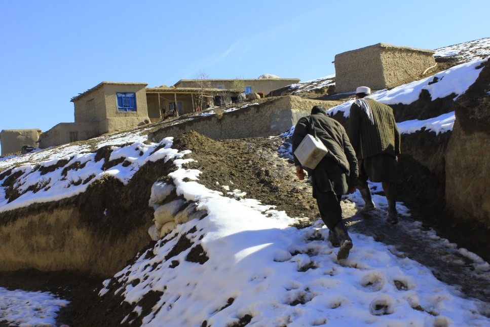 Volunteers, Abdul Basit and Misbahuddin in Aab-e-barik village, Argo district, Badakhshan province. Photo: Shaim Shahin/WHO Afghanistan