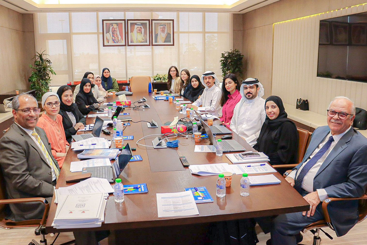 Participants from the National Health Survey Committee and experts from the Ministry of Health and iGA at the workshop. Photo credit: WHO/WHO Bahrain