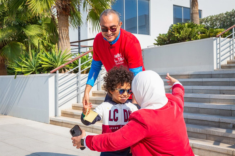 Mr Ahmed Ben Lassoued, Director of the United Nations IMr Ahmed Ben Lassoued, Director of the United Nations Information Centre for the Gulf Countries (UNIC Manama), and his son join WHO Bahrain to Walk the Talk. Photo credit: WHO/WHO Bahrain