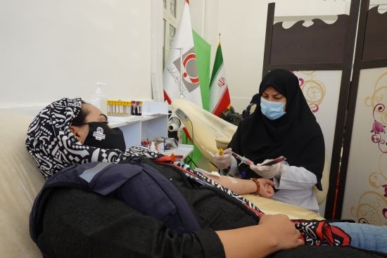 WHO staff donate blood as an act of solidarity to save lives in Islamic Republic of Iran