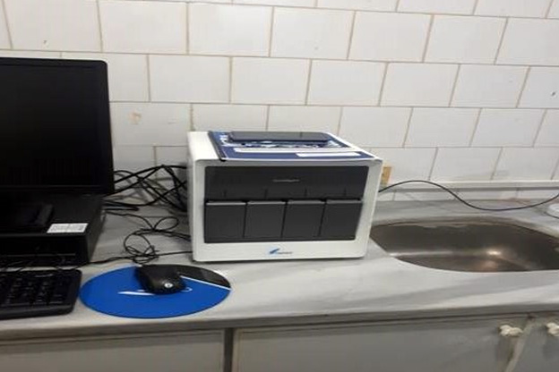 With the cooperation of the United Nations Office for the Coordination of Humanitarian Affairs, WHO has delivered and supported the installation of a GeneXpert device in Al-Qamishli National Hospital in northeast Syria to increase COVID-19 detection through PCR testing.