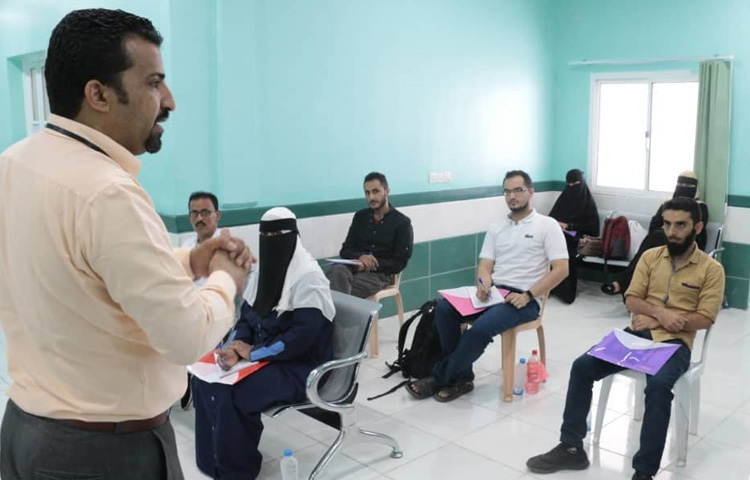 In the city of Aden in Yemen, WHO and partners trained 40 medical staff working in isolation units. The training covered therapy, infection prevention and control, and psychological first aid.