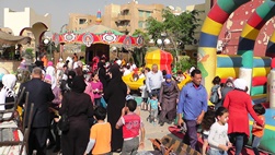 Syrian refugees enjoy an event hosted by WHO