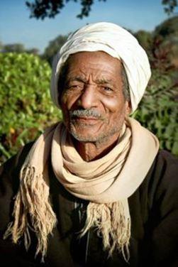 رجل مصري مسن