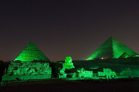 lighting_giza_pyramids