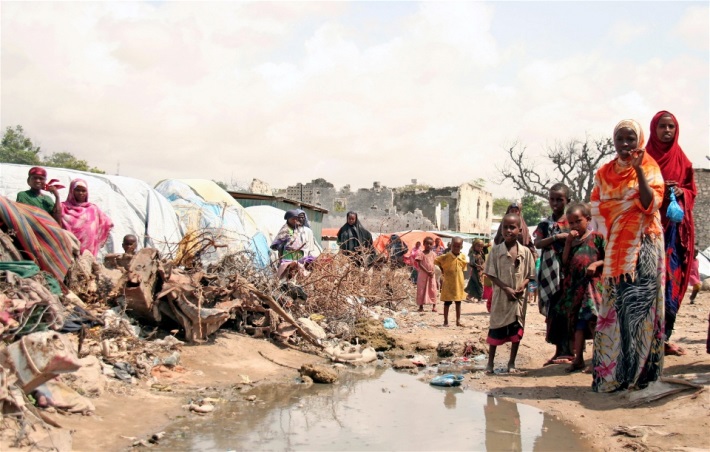 منظمة الصحة العالمية توسِّع نطاق الاستجابة في الصومال والسكان المتضررون من الجفاف يواجهون ظروفا صعبة