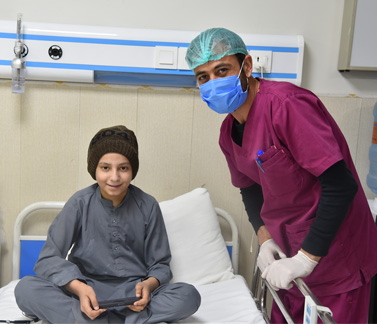 Distribution of gifts to cancer patients on International Childhood Cancer Day 2025
