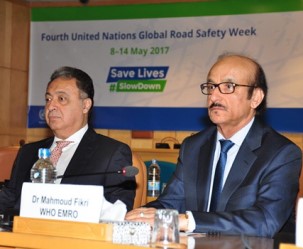 HE the Minister of Health and Population of Egypt Dr Ahmed Emad El Din Rady and WHO Regional Director for the Eastern Mediterranean Dr Mahmoud Fikri at the opening of the fourth UN Road Safety Week in the Regional Office