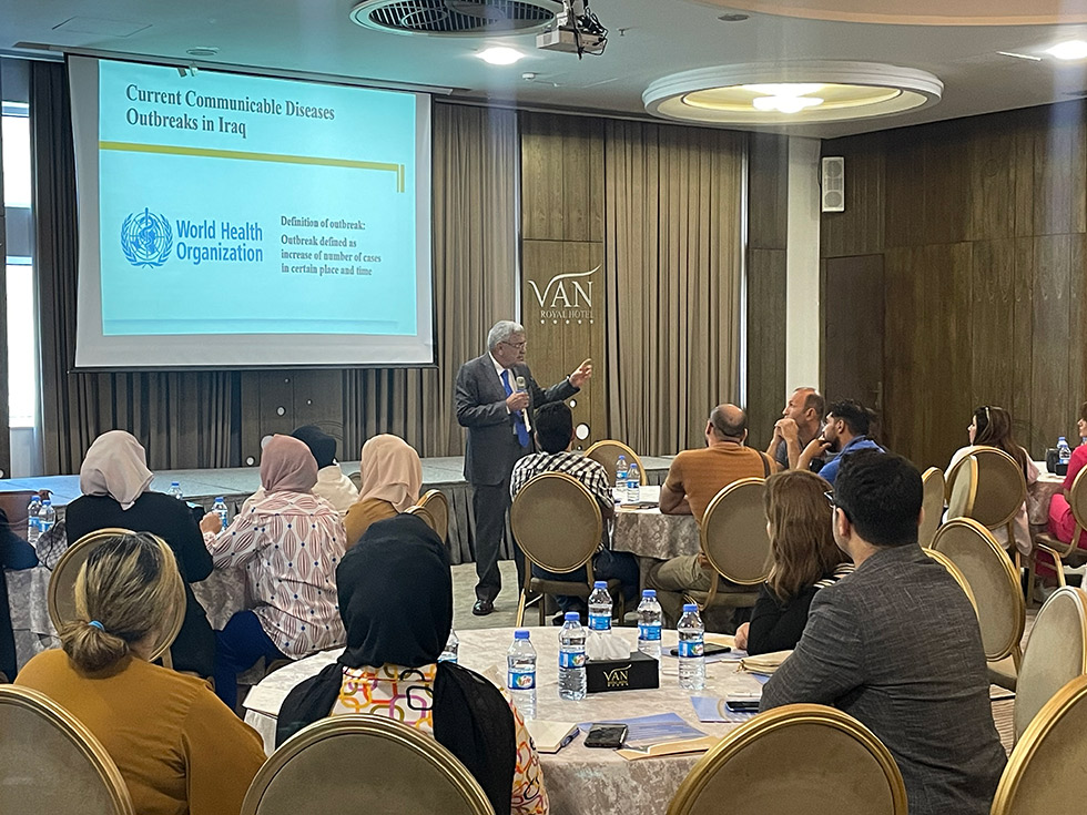 WHO and UNHCR train refugee volunteers to tackle infectious diseases in Iraq