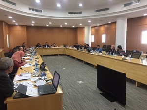 The monthly meeting brought together representatives from all the United Nations and national organizations working on health-related issues in Libya