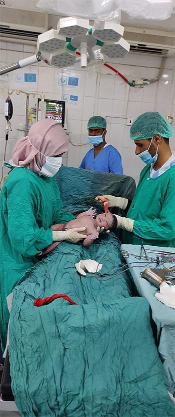 ولادة طفلة حورية في مستشفى قفل شمر بمحافظة حجة وهي تتمتع بالصحة وتزن 3 كيلوجرام
