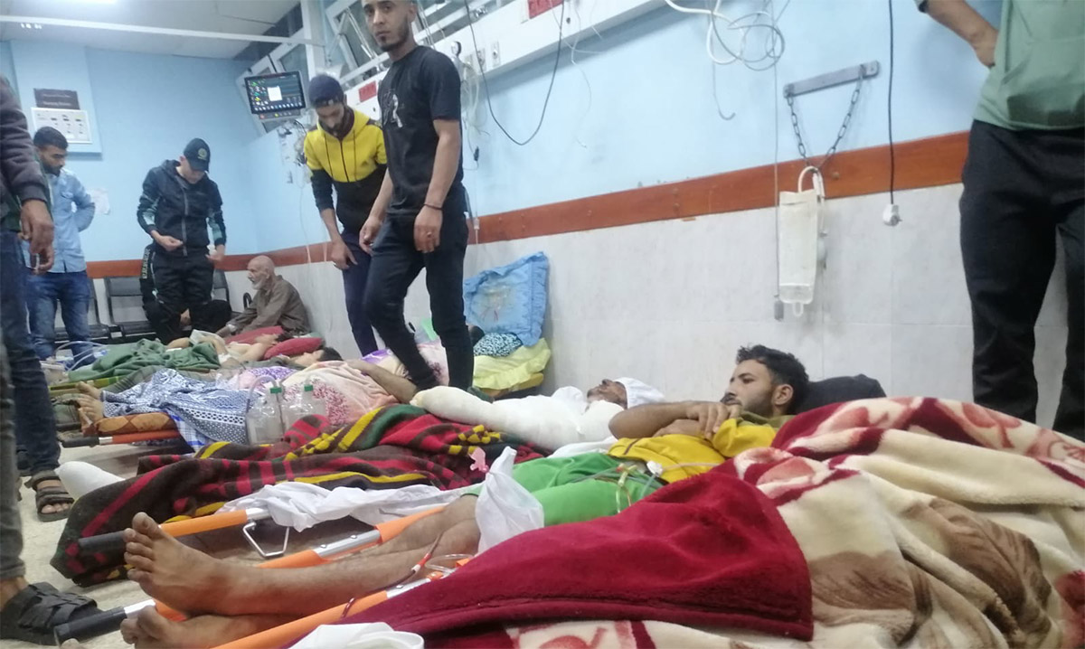 بعثة الأمم المتحدة المشتركة تنقل المرضى ذوي الحالات الحرجة من مستشفى الشفاء في غزة، في ظل استمرار أعمال القتال العنيف