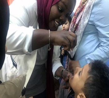 سيتم تطعيم 2.75 مليون و 1.49 مليون طفل في أنحاء ليبيا بما في ذلك المهاجرون ضد لقاحات الحصبة / الحصبة الألمانية وشلل الأطفال ، على التوالي