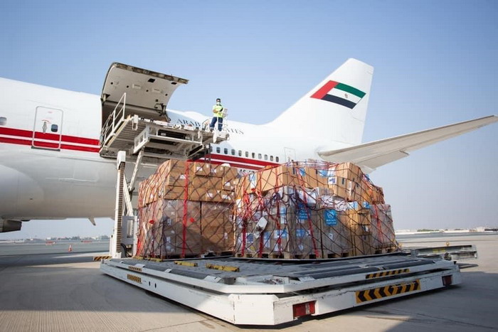 plane-carrying-supplies-lebanon
