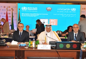 Dr Ala Alwan, WHO Regional Director for the Eastern Mediterranean, HE Dr Ali Al Obaidi, Minister of Health of Kuwait, Dr Jaouad Mahjour, WHO Director, Programme Management, at the closing session of WHO’s 62nd session of the Regional Committee for the Eastern Mediterranean