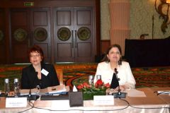Dr Flavia Bustreo, WHO/HQ and Dr Haifa Madi, WHO/EMRO addressing the meeting