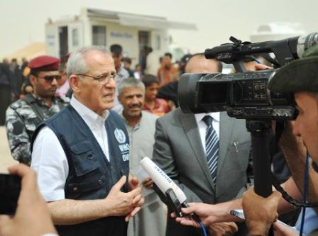 WHO Regional Director Dr Ala Alwan interviewed by the media at Amiriyat Al Fallujah camp