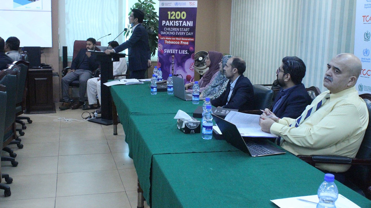 Dr. Arsalan Hyder, National Focal Person for WHO FCTC, briefing the salient features of the Tobacco Control Toolkit during the celebration of World No Tobacco Day 2025 at the Ministry of Health in Pakistan.