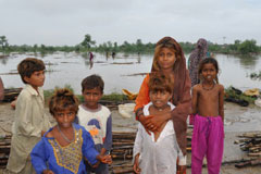Children are left homeless in Sanghar, Sindh