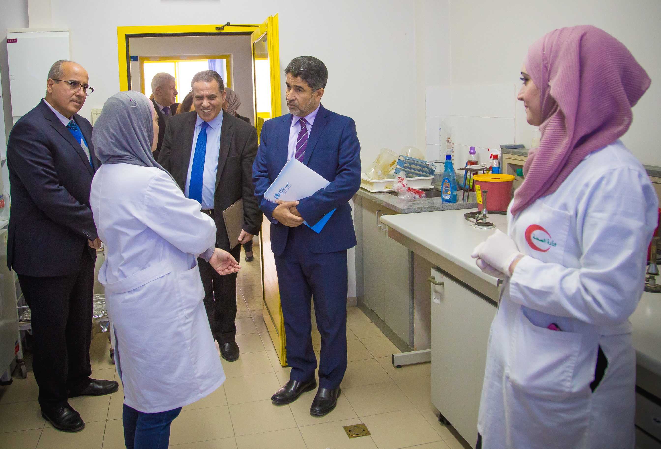 WHO Regional Director Dr Al-Mandhari visiting Palestinian Public Health Laboratory in Ramallah. Photo: WHO 