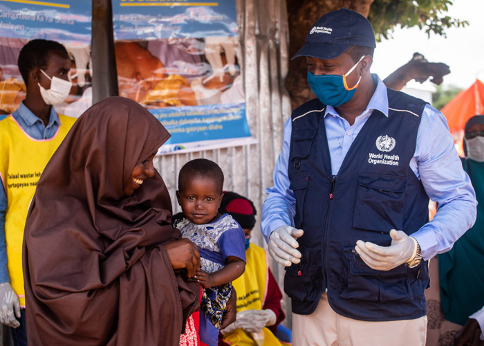 In Somalia, polio programme personnel account for 90% of all WHO staff, and perform key roles in essential immunization, vaccine-preventable disease surveillance and emergency response In Somalia, polio programme personnel account for 90% of all WHO staff, and perform key roles in essential immunization, vaccine-preventable disease surveillance and emergency response