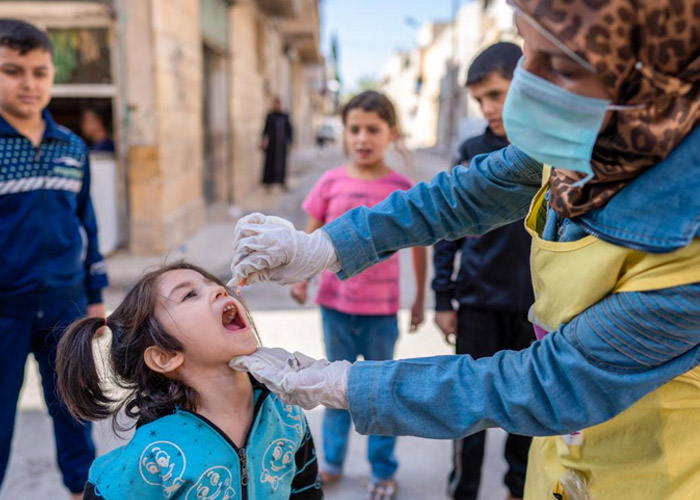 In Syria, the polio and emergency teams are central to the delivery of essential immunization activities across the country In Syria, the polio and emergency teams are central to the delivery of essential immunization activities across the country