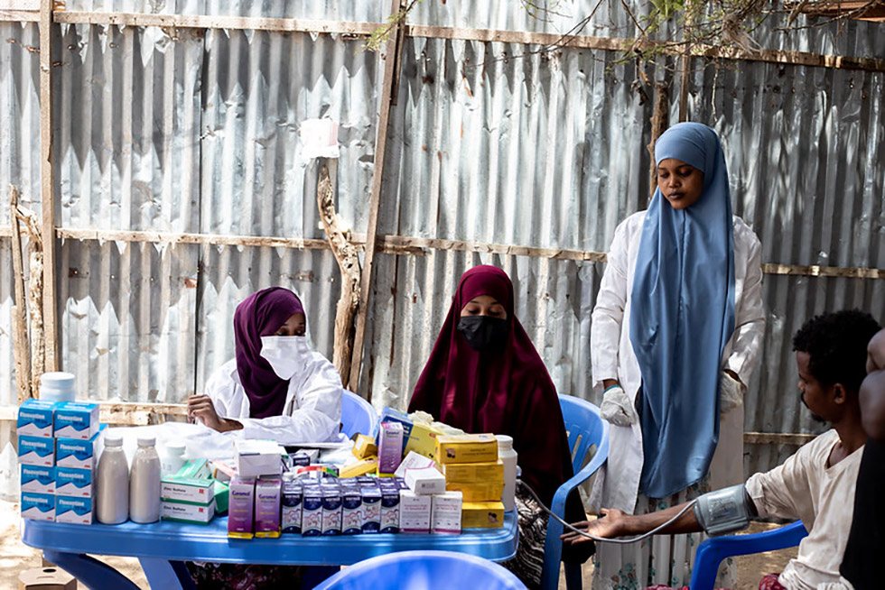 German funding has helped WHO Somalia support ministries of health to extend outreach sessions to more than 5 million people across 74 drought-affected areas in Somalia. Photo credit: WHO/I. Taxta