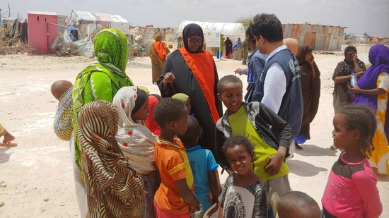 Polio_vaccine_campaign_in_Somalia