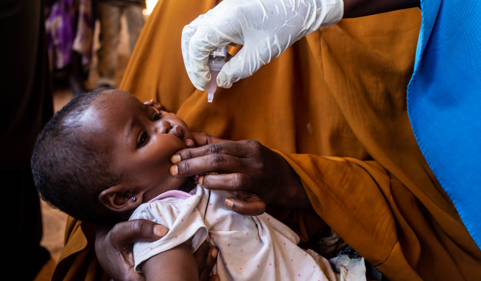 WHO, UNICEF urge caregivers in south and central parts of Somalia to vaccinate children against polio, while observing health and safety measures for COVID-19