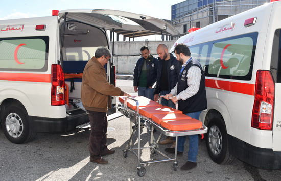 WHO welcomes Japan’s donation of 5 ambulances and 2 mobile clinics