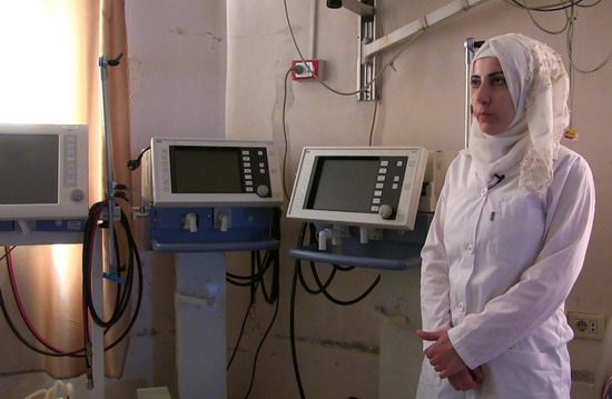 Photo caption: The Head Nurse at Al-Hikmah non-governmental hospital in Al-Hasakeh governorate in north east Syria. WHO Syria 2019