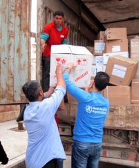 قدمت منظمة الصحة العالمية دعماً لحوالي نصف مليون شخص في درعا بما في ذلك الأدوية المنقذة للحياة والمحاليل الوريدية الصورة: مكتب المنظمة في سوريا