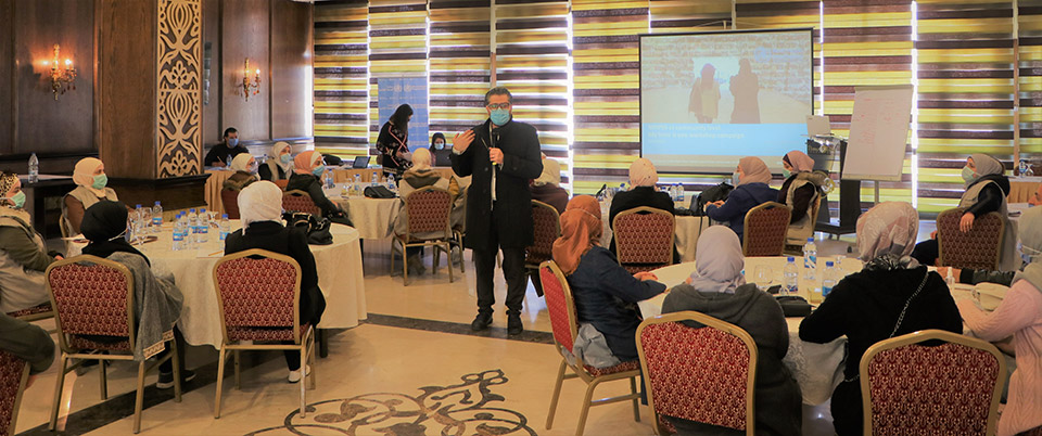 WHO in Syria capacitates community workers to launch a campaign on psychosocial support to parents and caregivers in the context of COVID-19