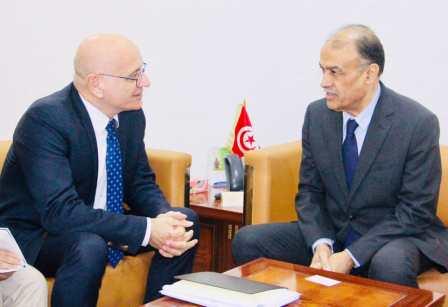 Dr Yves Souteyrand, Représentant de l'OMS en Tunisie, en compagnie du nouveau Ministre de la Santé, le Dr Abdelraouf Cherif