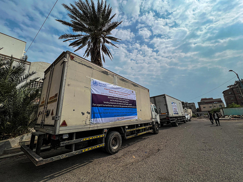 A shipment of medical supplies provided by the Ministry of Public Health and Population and WHO sets off for the affected governorates. Photo credit: WHO/WHO Yemen