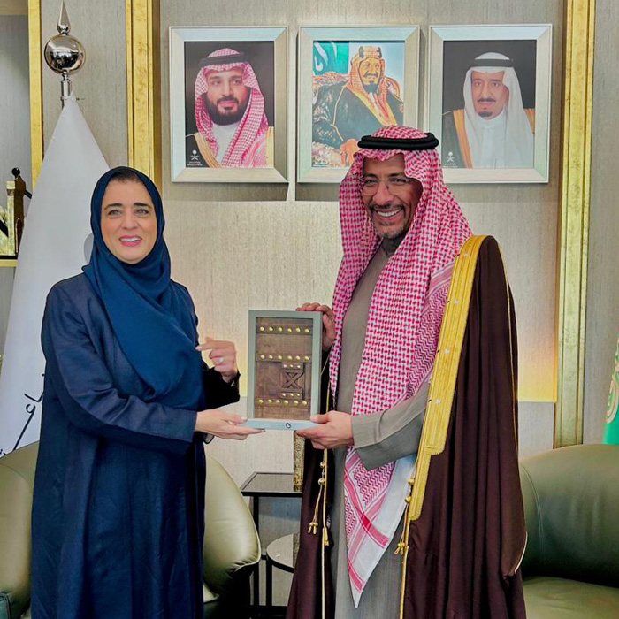 المديرة الإقليمية لمنظمة الصحة العالمية تعزز التعاون الصحي والحصول على المنتجات الطبية خلال زيارتها إلى المملكة العربية السعودية