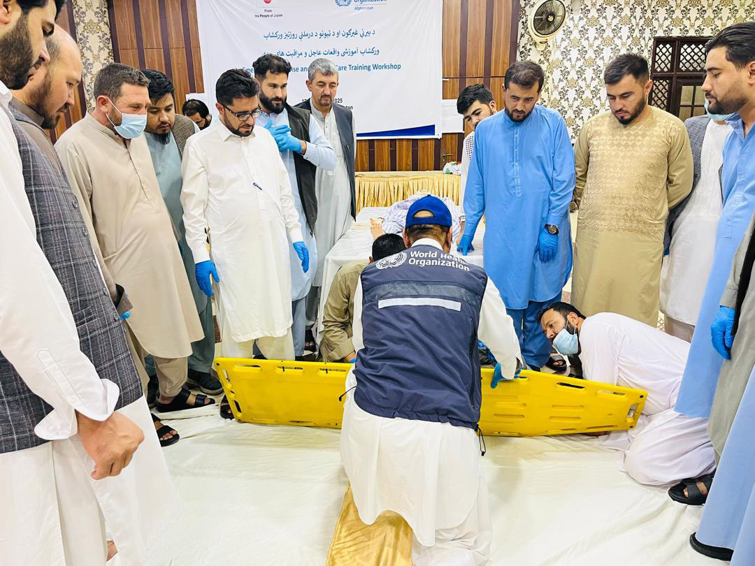 Participants practice life-saving skills during Basic Emergency Care training in Mazar-e-Sharif, Balkh Province. Photo credit: WHO