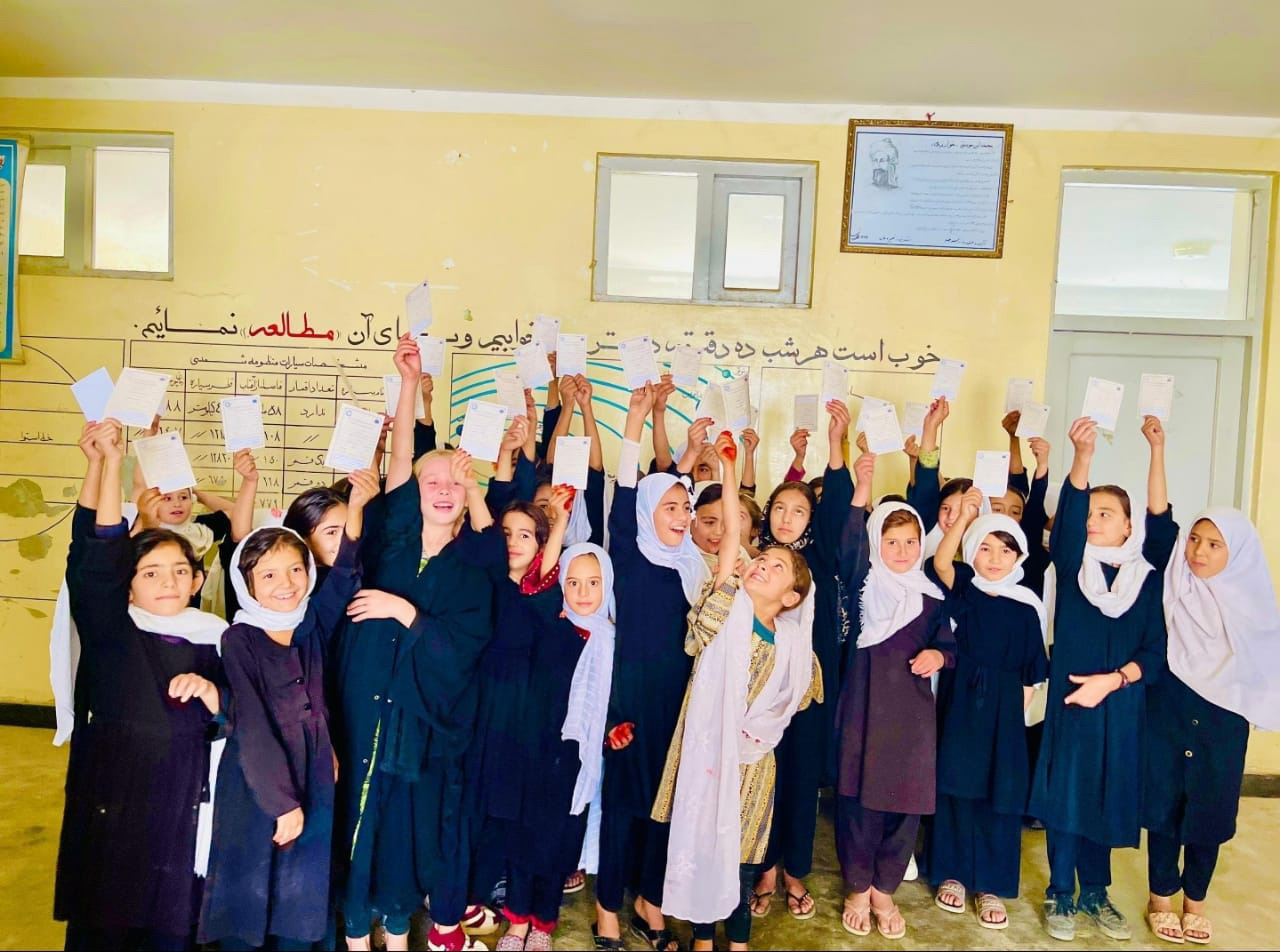 School students in Takhar Province receive measles vaccines. Photo credit: WHO Afghanistan