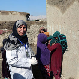 WHO-supported mobile clinics bring essential health services to internally displaced Afghans