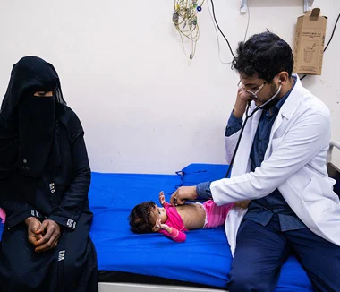 Yemen’s children grasp life amid the crisis