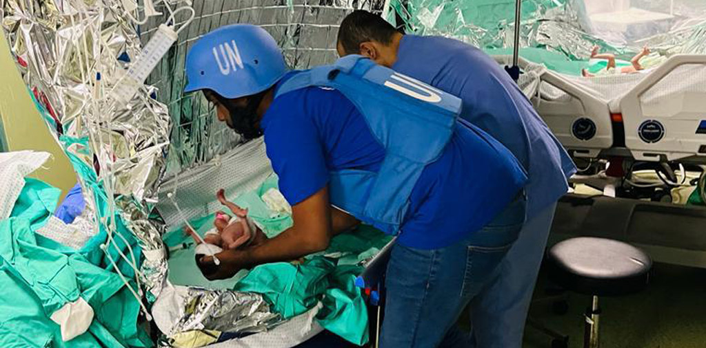 بعثة الأمم المتحدة والهلال الأحمر المشتركة تُجلي 31 رضيعًا من مستشفى الشفاء في غزة بقيادة منظمة الصحة العالمية