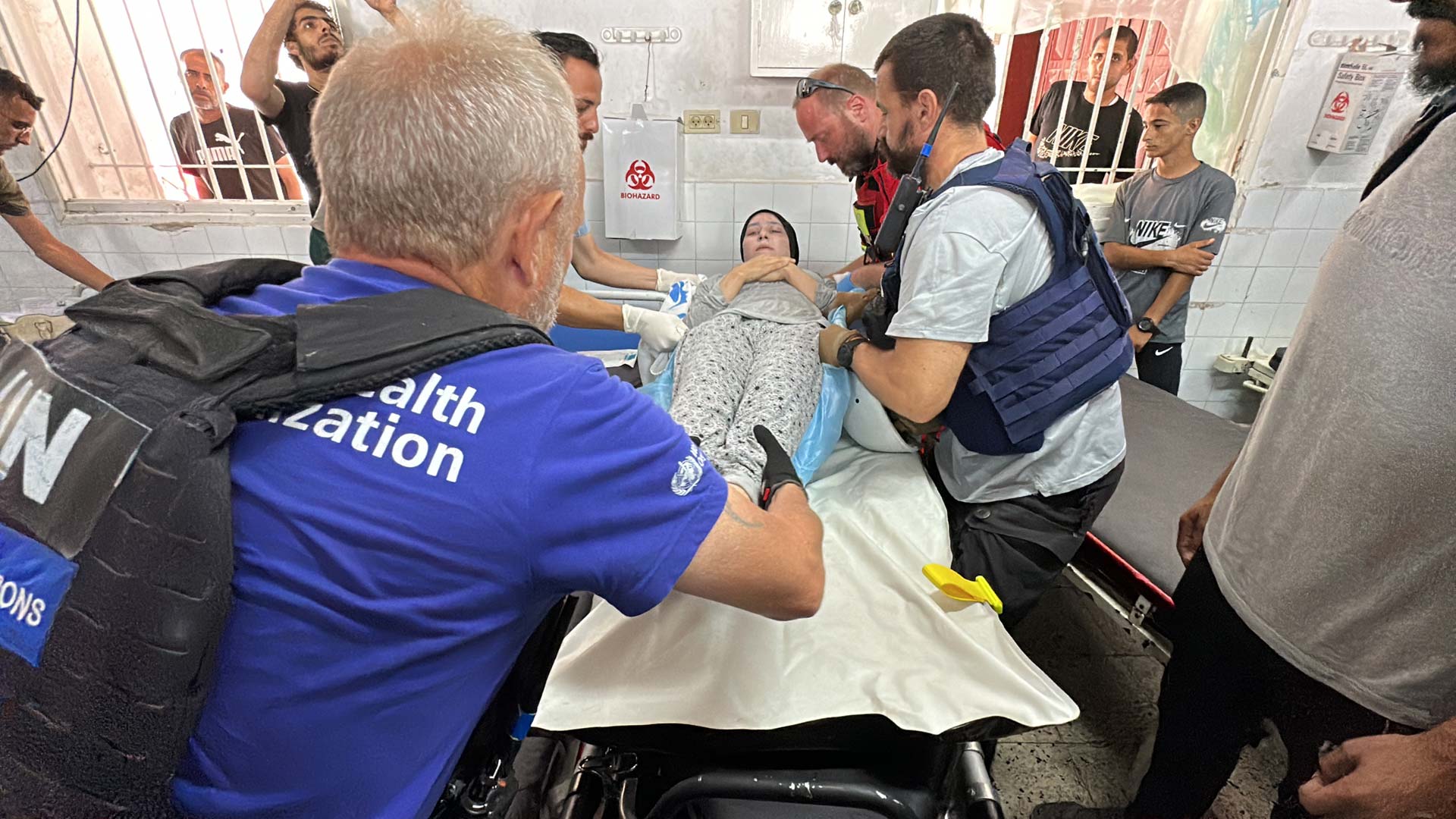 
تسريع وتيرة العمل بشأن التأهُّب للطوارئ الصحية والاستجابة لها
