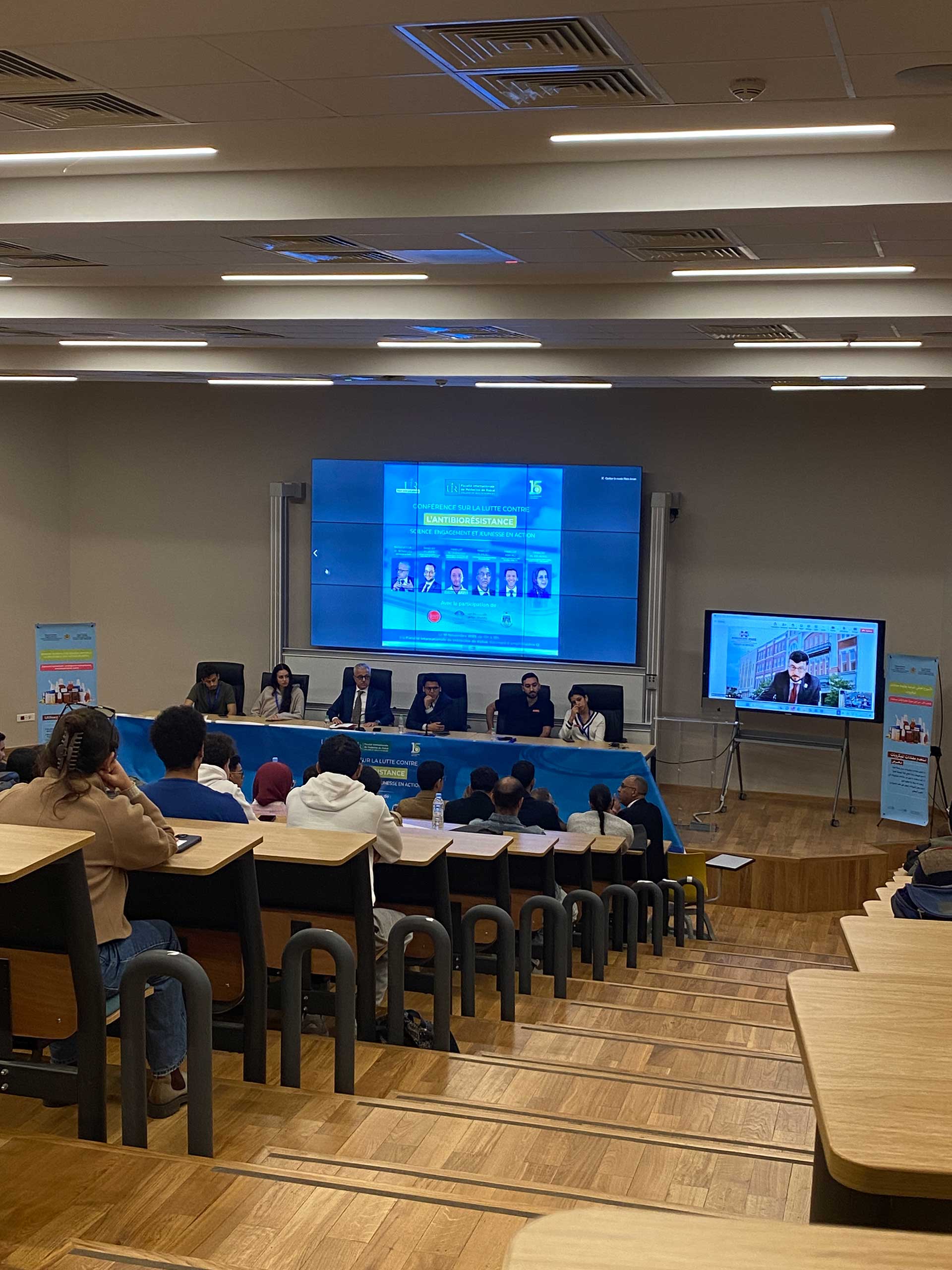 Conférence « Résistance aux antimicrobiens : science, engagement et jeunesse en action » organisée à l’UIR