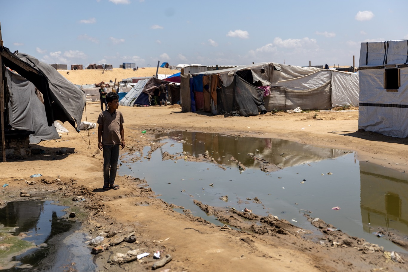 Child in a refugee camp Al Mawsi south of Gaza